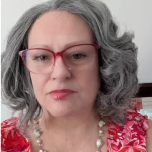 Doc. Cecilia Ré